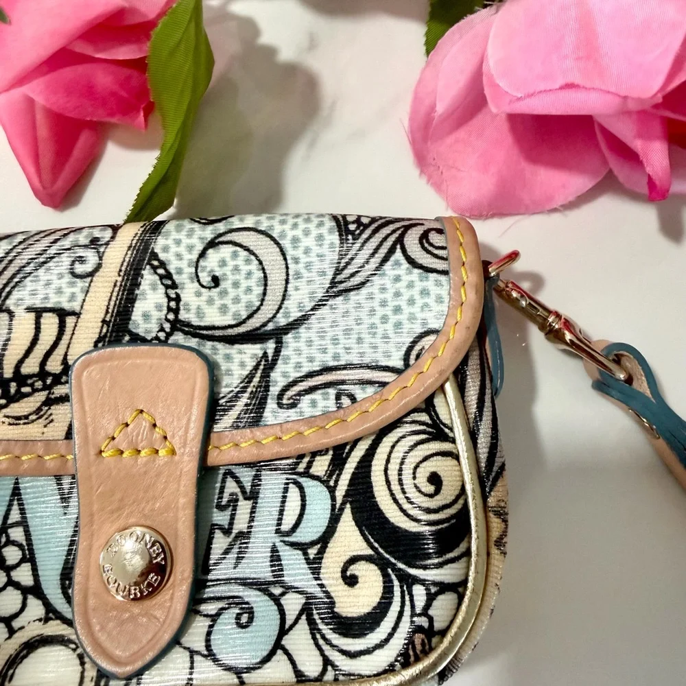 Authentic Collectible Disney Dooney & Bourke Artistic Leather and Gold Wristlet